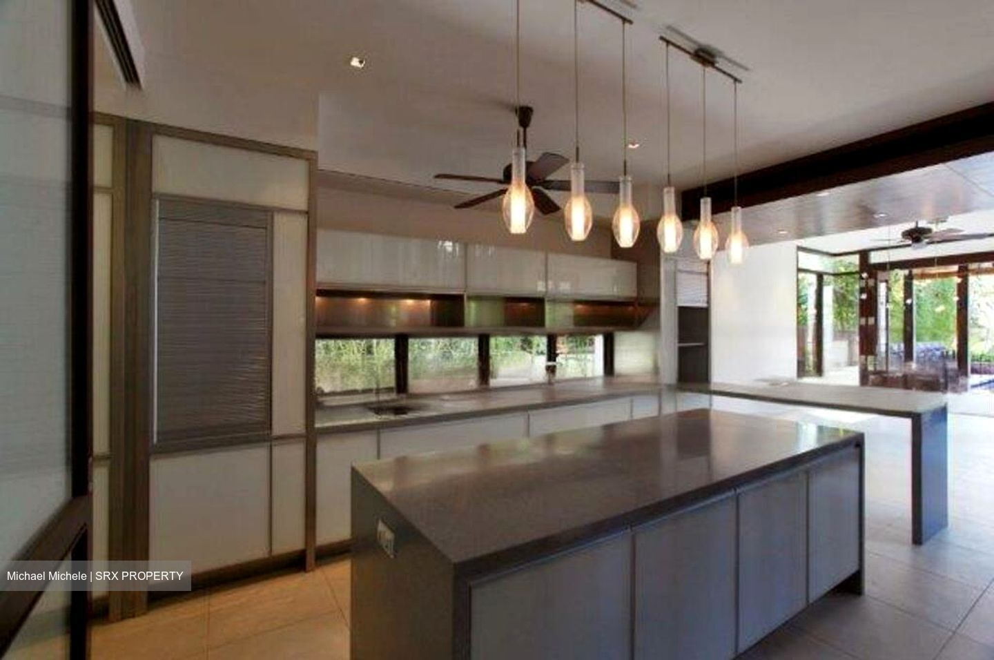 Ocean Drive (D4), Detached #468311931
